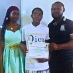 Remise de certificat de fin de formation à PVT Institut